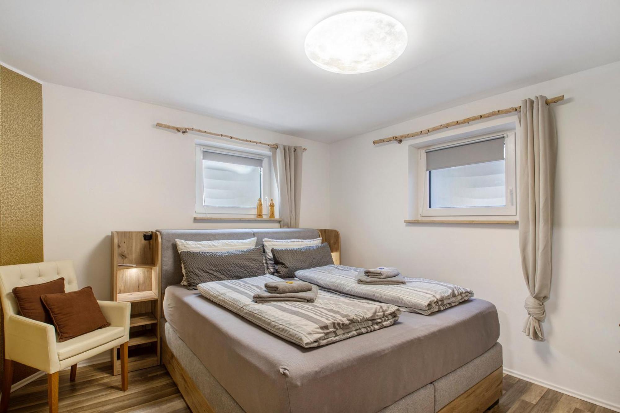 נאומבורג Ferienwohnung Andreas מראה חיצוני תמונה