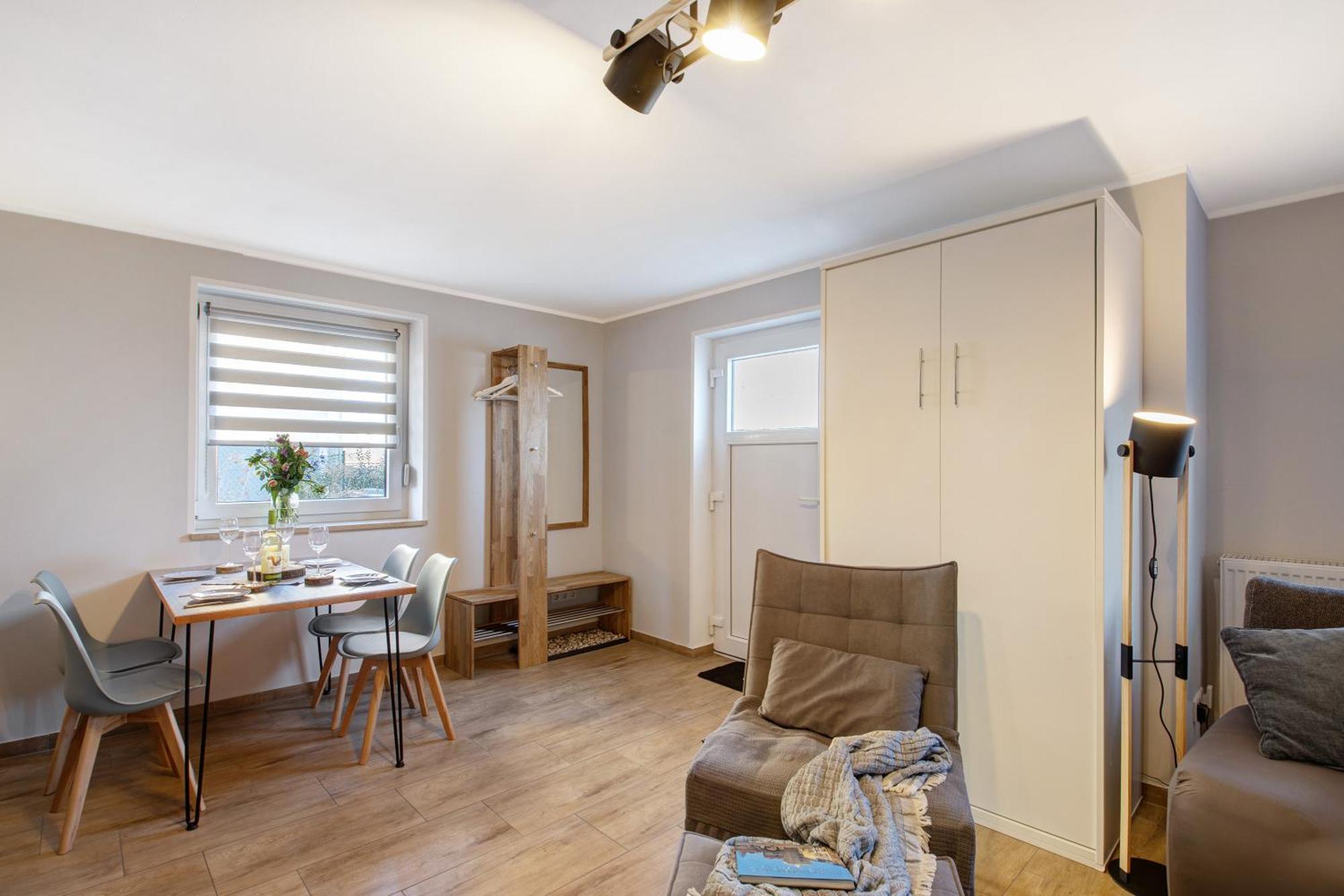 נאומבורג Ferienwohnung Andreas מראה חיצוני תמונה